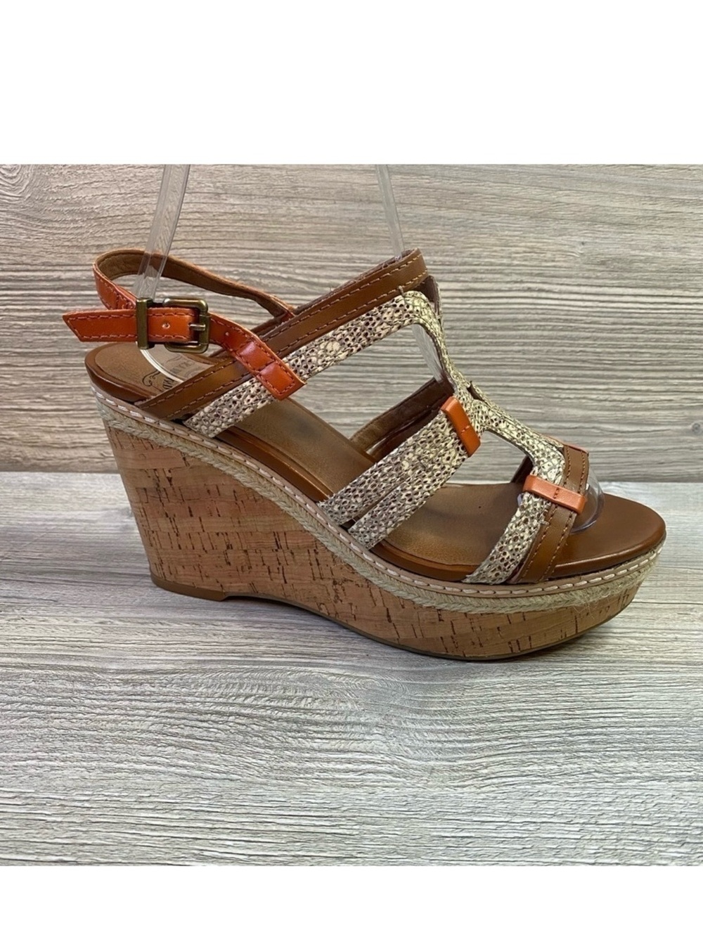 Strappy leather wedge cork sandals Lucky brand Keena with adjustable buckle EUC